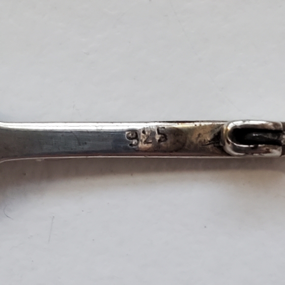 Sterling Onyx Marcasite Bar Pin - Picture 7 of 9